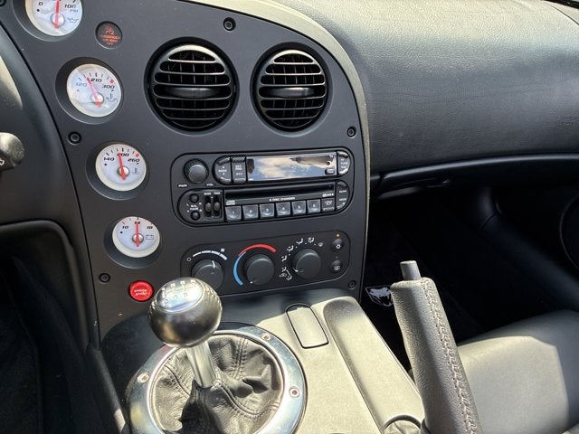 2004 Dodge Viper SRT10