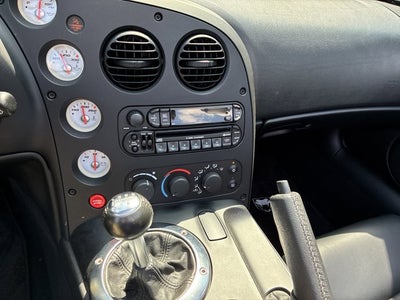 2004 Dodge Viper SRT10