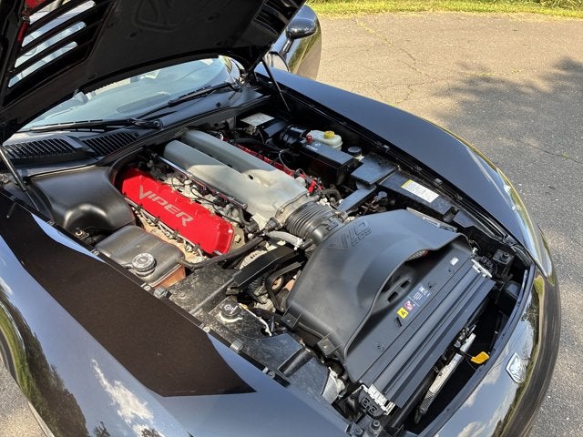 2004 Dodge Viper SRT10