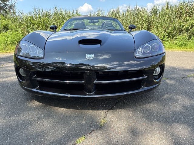 2004 Dodge Viper SRT10