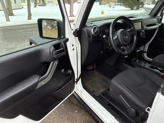 2016 Jeep Wrangler Willys Wheeler