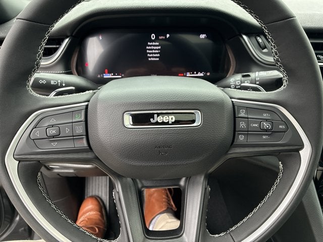 2026 Jeep Grand Cherokee Laredo X