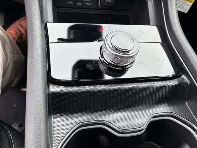 2026 Jeep Grand Cherokee Laredo X