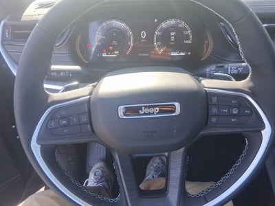 2026 Jeep Grand Cherokee Laredo Altitude