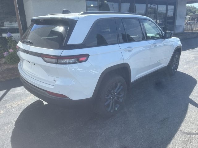 2026 Jeep Grand Cherokee 85th Anniversary Edition