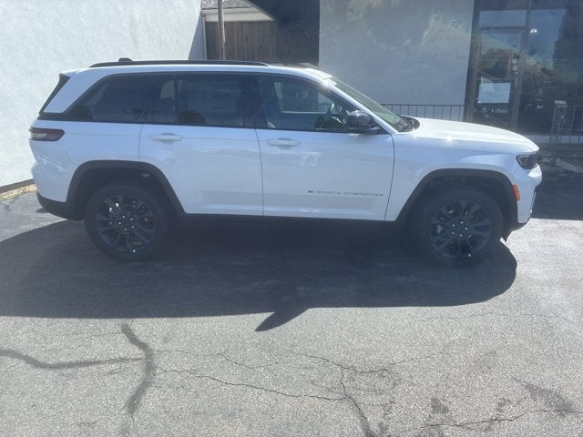 2026 Jeep Grand Cherokee 85th Anniversary Edition