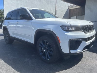 2026 Jeep Grand Cherokee 85th Anniversary Edition