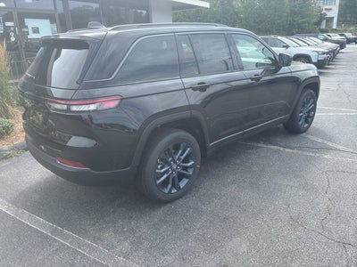 2026 Jeep Grand Cherokee 85th Anniversary Edition