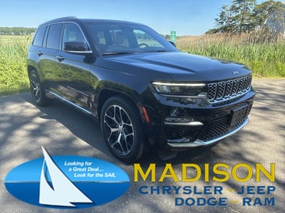 2023 Jeep Grand Cherokee Summit Reserve