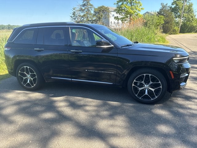 2023 Jeep Grand Cherokee Summit Reserve
