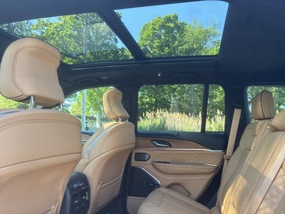 2023 Jeep Grand Cherokee Summit Reserve