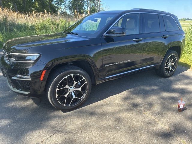 2023 Jeep Grand Cherokee Summit Reserve