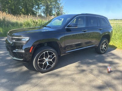 2023 Jeep Grand Cherokee Summit Reserve