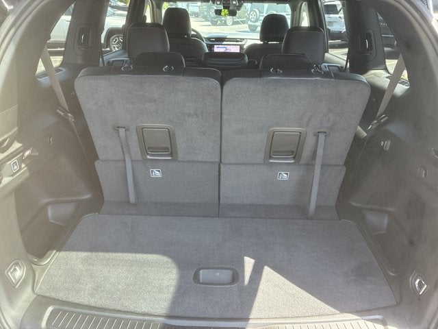 2026 Jeep Grand Cherokee L Laredo Altitude