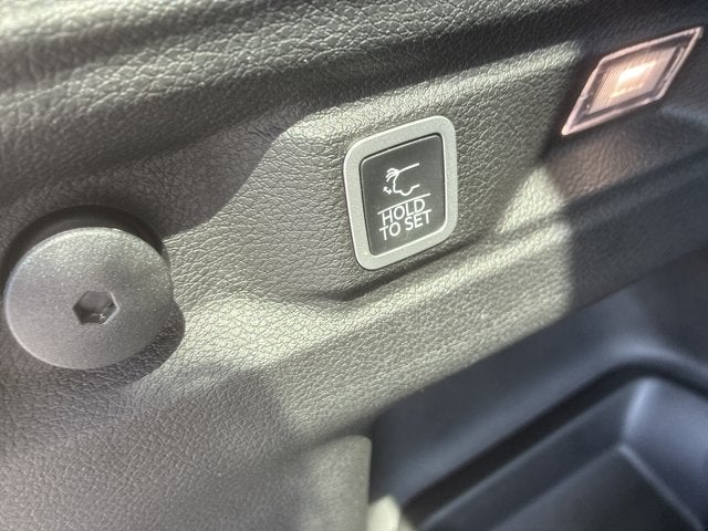 2026 Jeep Grand Cherokee L Laredo Altitude