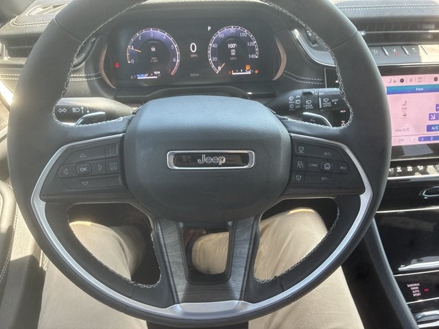 2026 Jeep Grand Cherokee L Laredo Altitude