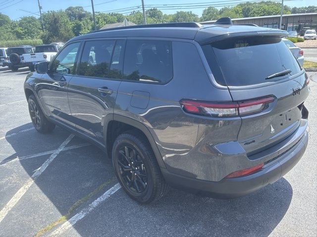 2026 Jeep Grand Cherokee L Laredo Altitude
