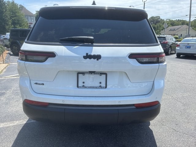 2026 Jeep Grand Cherokee L Laredo Altitude