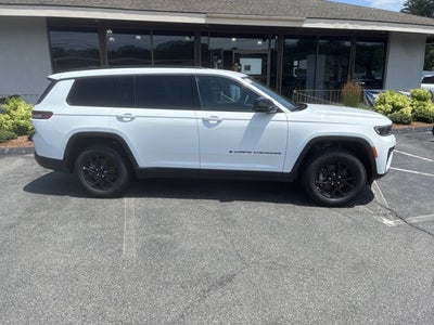 2026 Jeep Grand Cherokee L Laredo Altitude