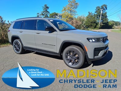 2027 Jeep Grand Cherokee L Laredo Altitude