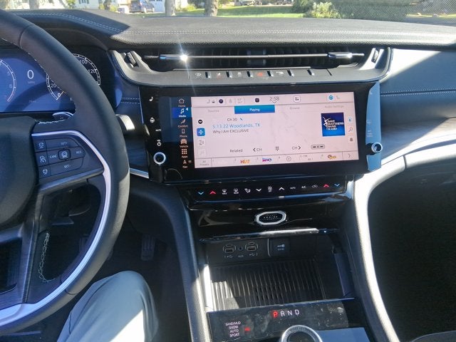 2027 Jeep Grand Cherokee L Laredo Altitude