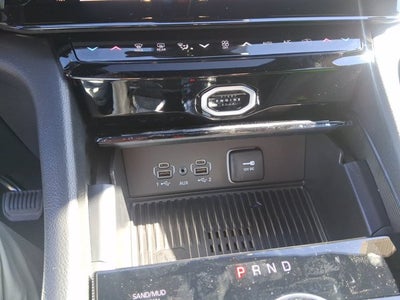 2027 Jeep Grand Cherokee L Laredo Altitude