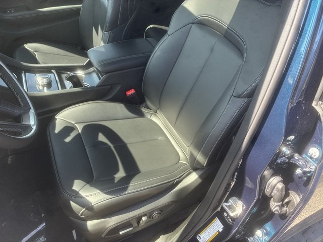 2027 Jeep Grand Cherokee L Limited