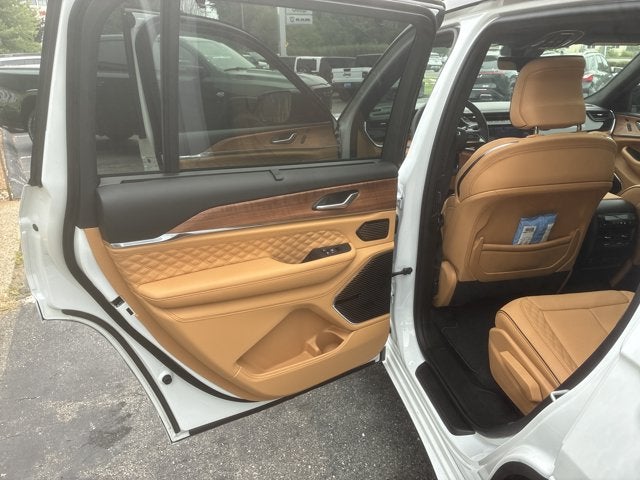 2026 Jeep Grand Cherokee L Summit