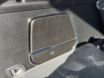 2023 Jeep Wagoneer Base