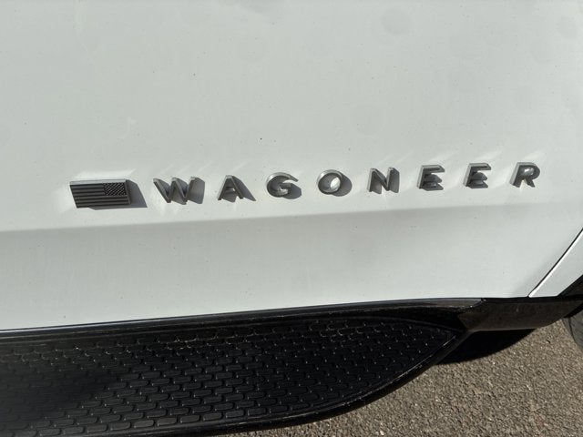 2023 Jeep Wagoneer Base