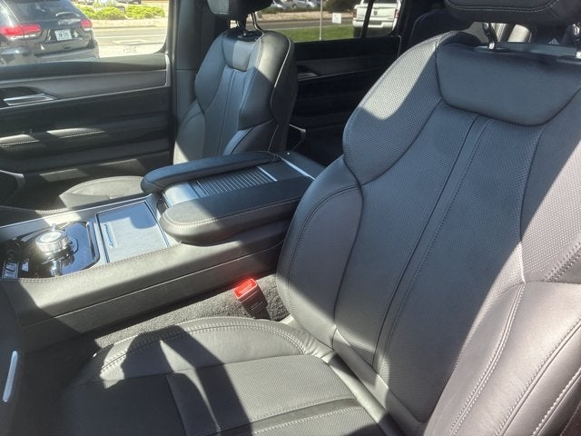 2026 Jeep Grand Wagoneer Limited Reserve