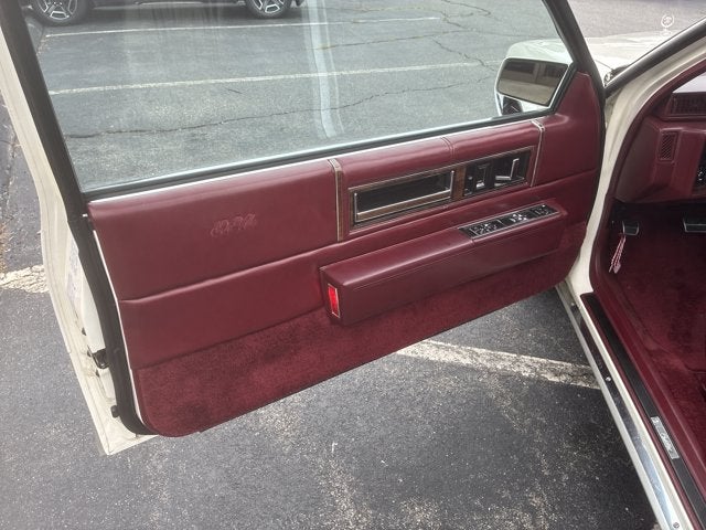 1989 Cadillac Deville Base