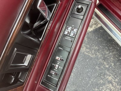 1989 Cadillac Deville Base