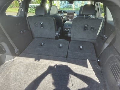 2024 GMC Acadia AWD Denali