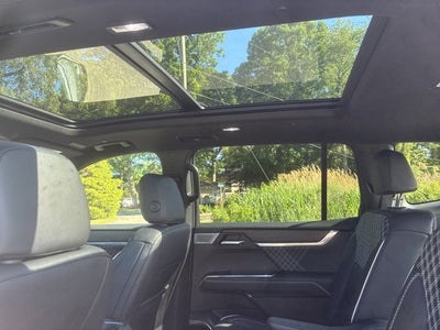2024 GMC Acadia AWD Denali