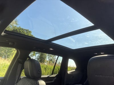 2024 GMC Acadia AWD Denali