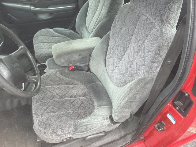 2001 GMC Sonoma SL