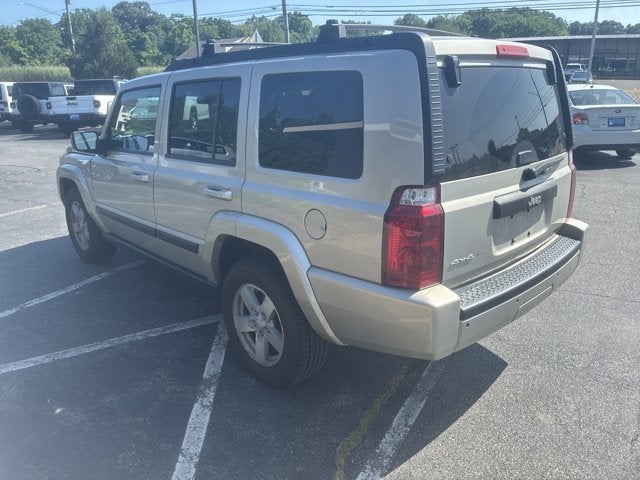 2008 Jeep Commander Sport