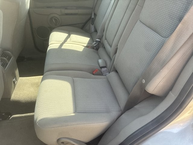 2008 Jeep Commander Sport
