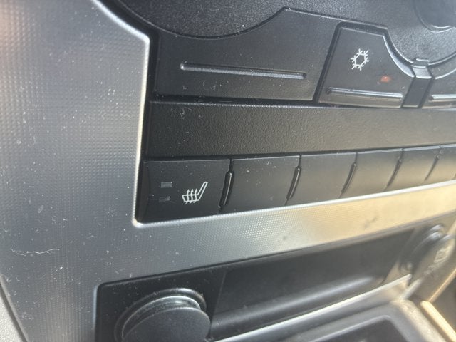 2008 Jeep Commander Sport