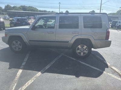 2008 Jeep Commander Sport