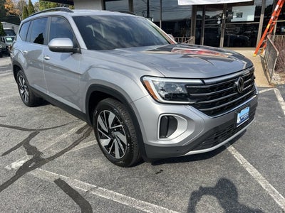 2024 Volkswagen Atlas 2.0T SE w/Technology