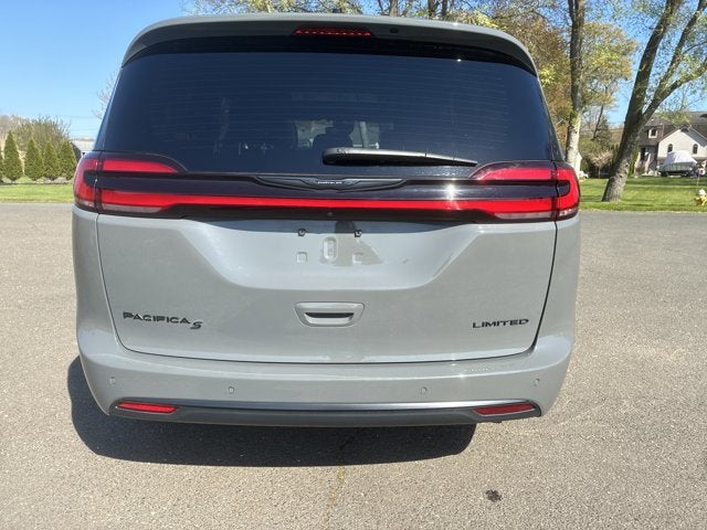 2025 Chrysler Pacifica Limited