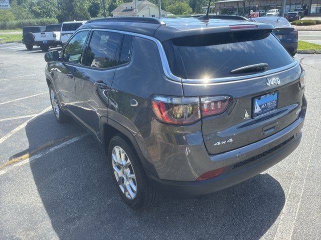 2023 Jeep Compass Latitude Lux