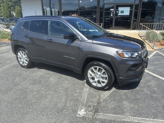 2023 Jeep Compass Latitude Lux