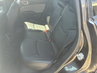 2023 Jeep Compass Latitude Lux