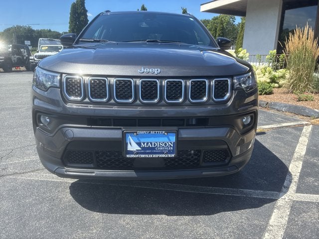 2023 Jeep Compass Latitude Lux