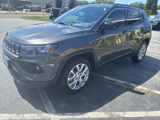 2023 Jeep Compass Latitude Lux