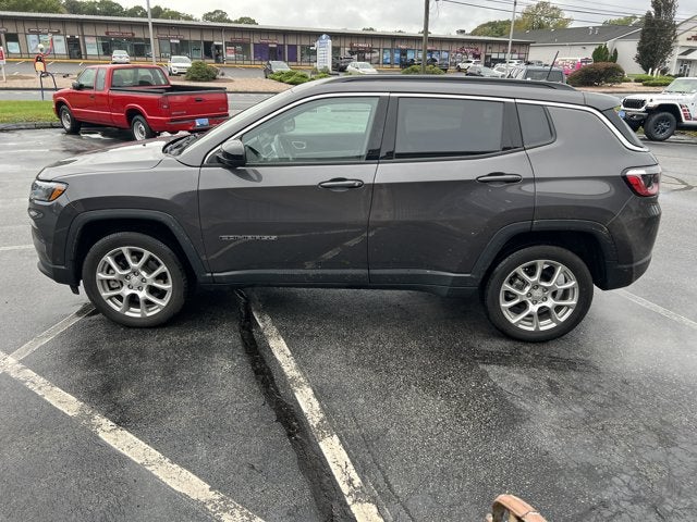 2024 Jeep Compass Latitude Lux