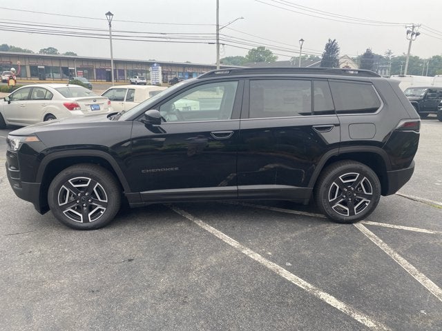 2026 Jeep Cherokee Laredo
